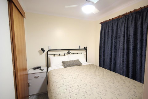 Port Vincent Motel & Apartments - Kingaroy Accommodation 18