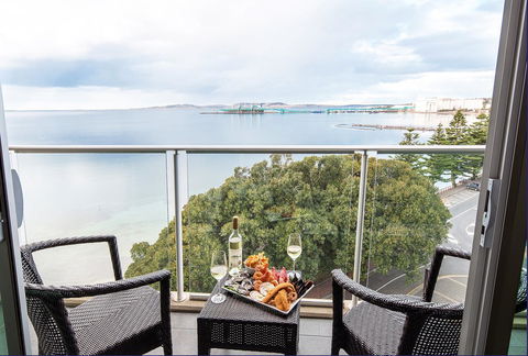 Port Lincoln Hotel - Kingaroy Accommodation 13