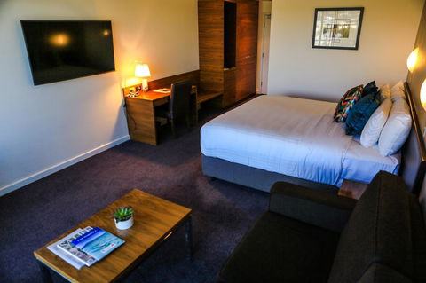 Port Lincoln Hotel - Kingaroy Accommodation 11