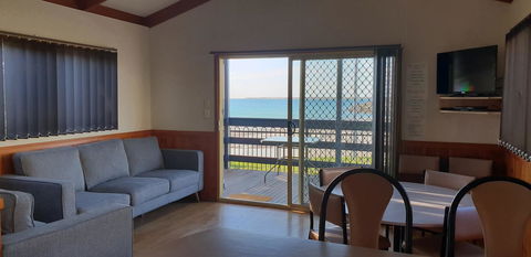 Wallaroo Beachfront Tourist Park - Kingaroy Accommodation 5