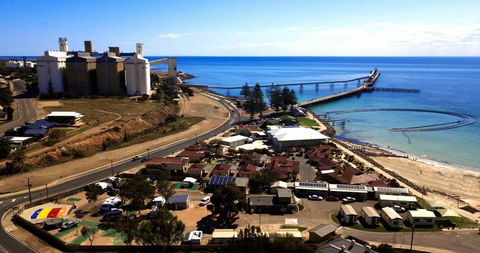Wallaroo Beachfront Tourist Park - Kingaroy Accommodation 2