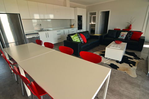 Beachview - Kingaroy Accommodation 7