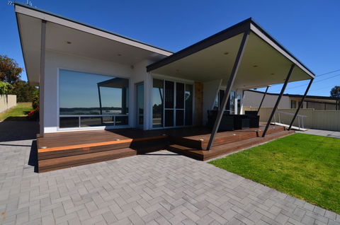 Beachview - Kingaroy Accommodation 1