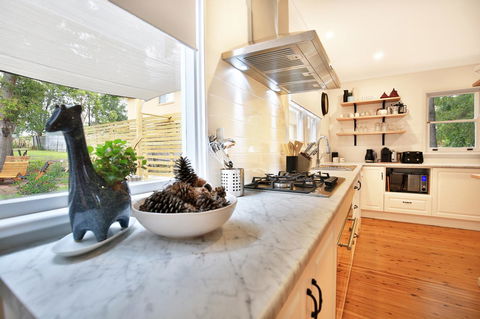 Hudson Bay @ Basin View-Pet Friendly-15 Mins To Hyams Beach - Kingaroy Accommodation 6