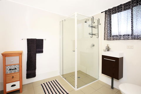 Hudson Bay @ Basin View-Pet Friendly-15 Mins To Hyams Beach - Kingaroy Accommodation 27