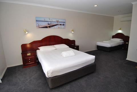 Hilton Beachfront Motel - Kingaroy Accommodation 41