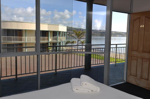 Hilton Beachfront Motel - Kingaroy Accommodation 0