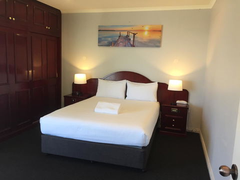 Hilton Beachfront Motel - Kingaroy Accommodation 8