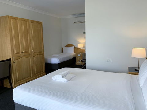 Hilton Beachfront Motel - Kingaroy Accommodation 11