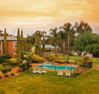 Clare Country Club - Kingaroy Accommodation