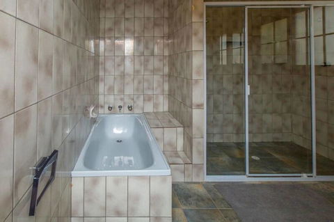 Bimbadeen - Kingaroy Accommodation 7