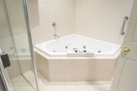 Serafino McLaren Vale - Kingaroy Accommodation 7
