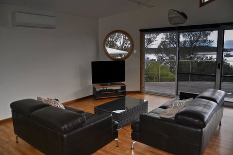 Rest A Shore Coffin Bay - Kingaroy Accommodation 4