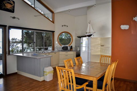 Rest A Shore Coffin Bay - Kingaroy Accommodation 7