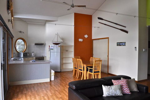 Rest A Shore Coffin Bay - Kingaroy Accommodation 6
