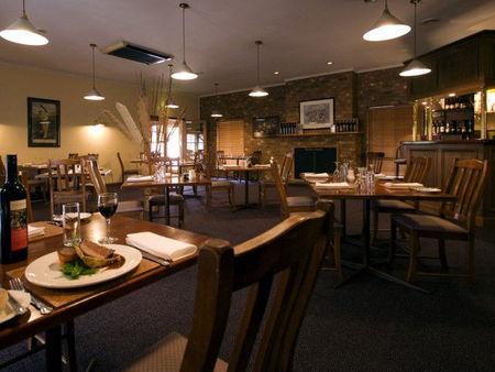 Clare Central - Kingaroy Accommodation 37