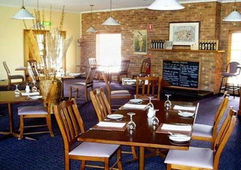 Clare Central - Kingaroy Accommodation 43