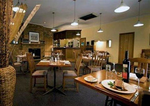 Clare Central - Kingaroy Accommodation 31
