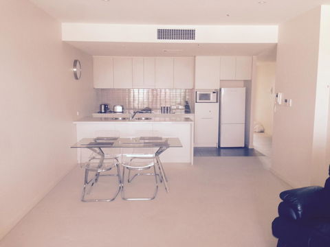 Breakwater Apartment - Kingaroy Accommodation 10