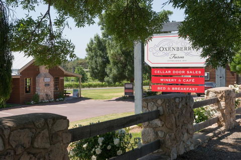 OXENBERRY FARM - Kingaroy Accommodation 0