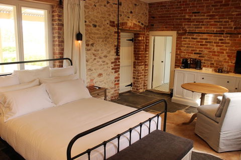 OXENBERRY FARM - Kingaroy Accommodation 9