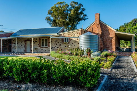 OXENBERRY FARM - Kingaroy Accommodation 6