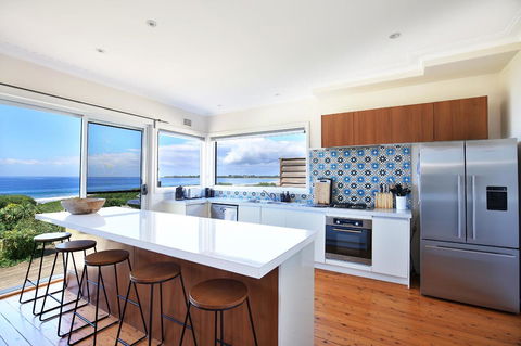 Culburra Beachhouse - Kingaroy Accommodation 1