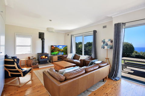 Culburra Beachhouse - Kingaroy Accommodation 2