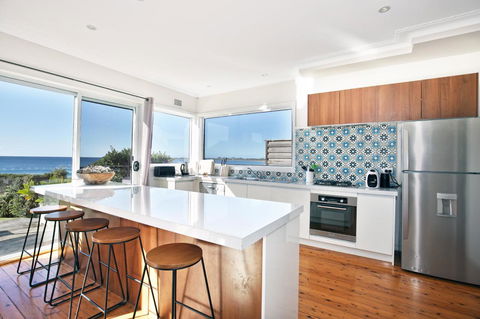Culburra Beachhouse - Kingaroy Accommodation 14