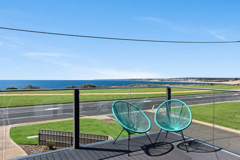 Sorrento - Aldinga Beach - Kingaroy Accommodation 7