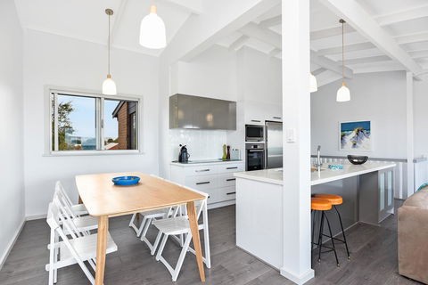 Sorrento - Aldinga Beach - Kingaroy Accommodation 6