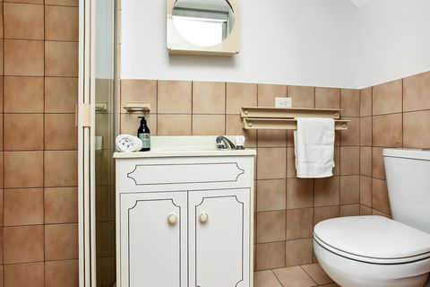 Sorrento - Aldinga Beach - Kingaroy Accommodation 11