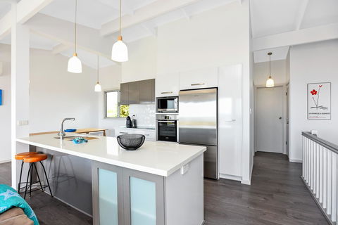 Sorrento - Aldinga Beach - Kingaroy Accommodation 3