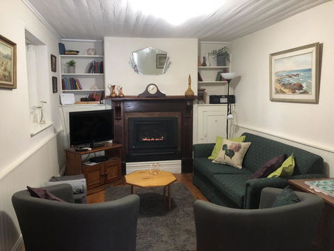 Goolwa Marinerâ€™s Cottage - Free Wifi And Pet Friendly - Centrally Located In Historic Region - Kingaroy Accommodation 7