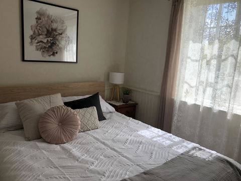 Goolwa Marinerâ€™s Cottage - Free Wifi And Pet Friendly - Centrally Located In Historic Region - Kingaroy Accommodation 3