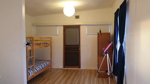 The Sandland Shack - Kingaroy Accommodation 4