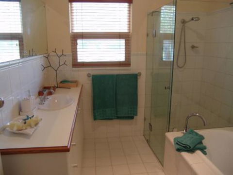 Baywater - Kingaroy Accommodation 10