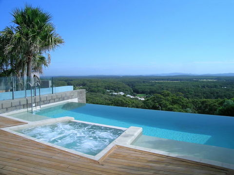 One Mile Retreat - Kingaroy Accommodation 2