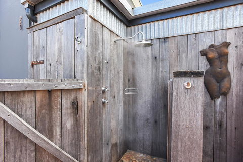 Esplanade Escape - Kingaroy Accommodation 8