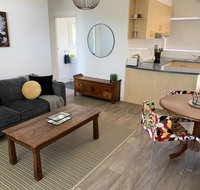 Sunshine Four - Kingaroy Accommodation