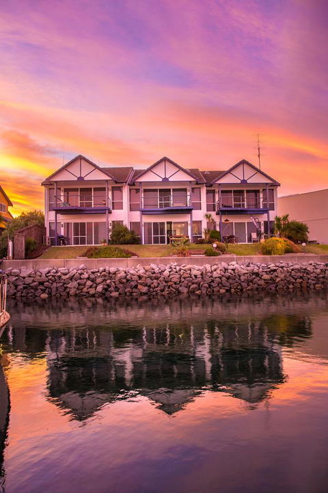 Marina Reflections - Kingaroy Accommodation 10