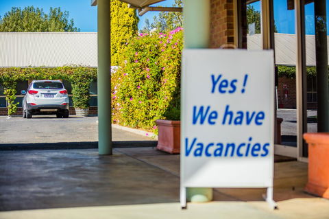Country Roads Motor Inn Naracoorte - Kingaroy Accommodation 22