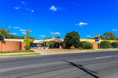 Country Roads Motor Inn Naracoorte - Kingaroy Accommodation 11