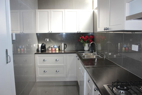 Pirralilla Estate Adelaide Hills - Kingaroy Accommodation 10