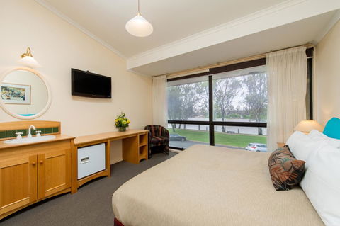 Berri Hotel - Kingaroy Accommodation 37