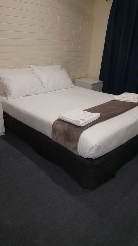 Lockleys Hotel - Kingaroy Accommodation 6