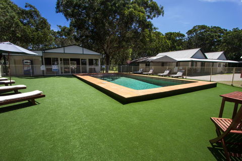 The Retreat Port Stephens - Kingaroy Accommodation 7