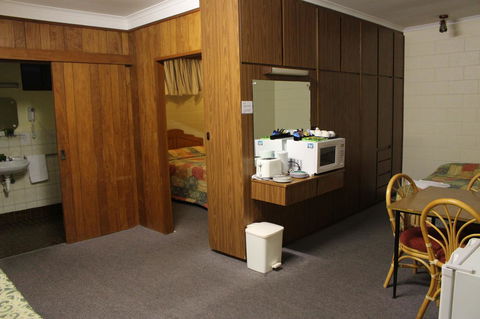 Island Motel Kingscote - Kingaroy Accommodation 9