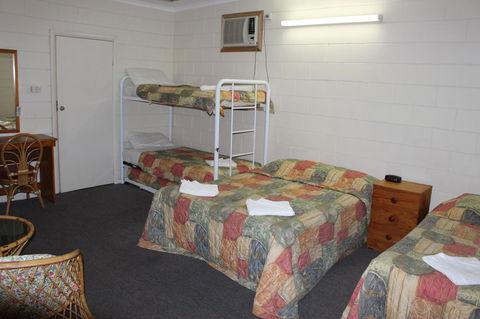 Island Motel Kingscote - Kingaroy Accommodation 32