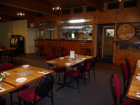 The Wine Vine Hotel - Kingaroy Accommodation 8